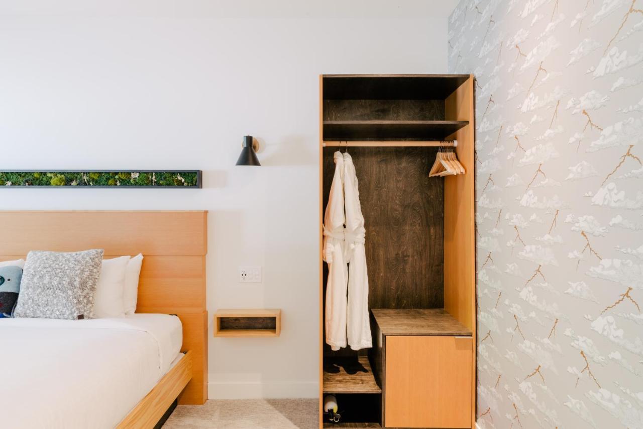 Pluvio Restaurant And Rooms Ucluelet Ngoại thất bức ảnh