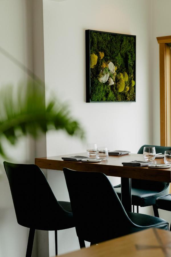 Pluvio Restaurant And Rooms Ucluelet Ngoại thất bức ảnh
